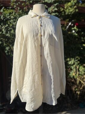 Flax Cream Linen Top with Signature Label